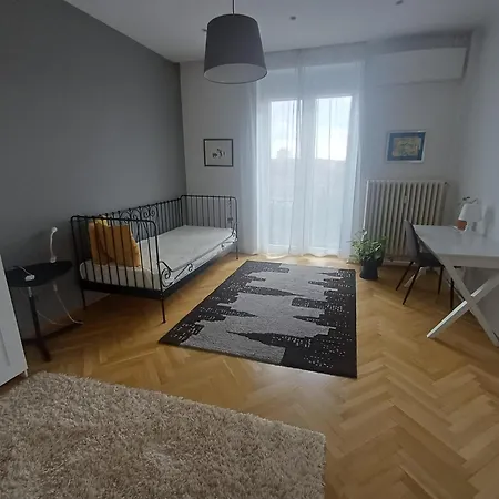 Апартаменты Blue Whale Panorama